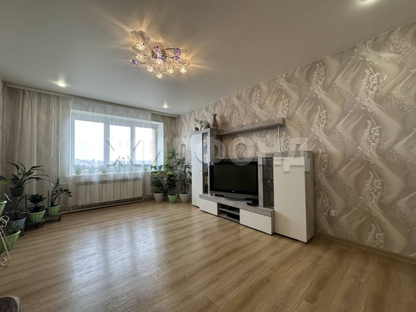 
  Продается 2-комн. квартира 67.2 м². Фото 1.
