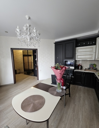 
  Продается 2-комн. квартира 71.2 м². Фото 1.