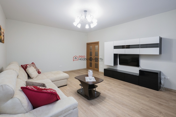 
  Сдается 2-комн. квартира 89 м². Фото 3.