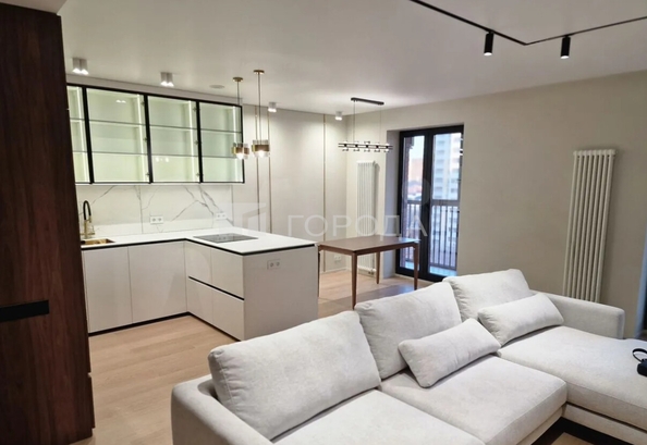 
  Продается 3-комн. квартира 79.6 м². Фото 1.