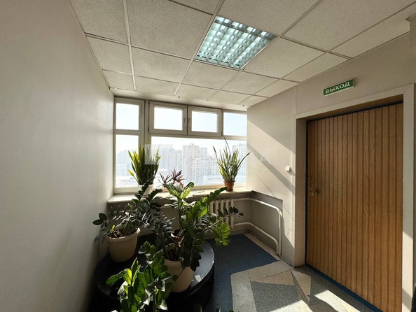 
  Сдается офис 18.1 м². Фото 10.