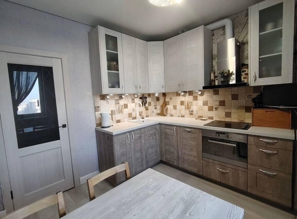 
  Продается 3-комн. квартира 80 м². Фото 1.