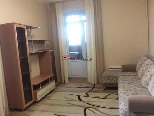 
  Сдается 1-комн. квартира 43 м². Фото 2.