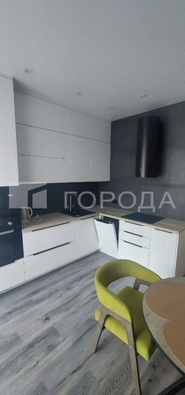 
  Продается 2-комн. квартира 52.4 м², в ЖК Венеция-3 , дом 10. Фото 4.
