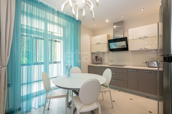 
  Продается 3-комн. квартира 104.7 м². Фото 2.