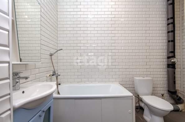 
  Продается 1-комн. квартира 36.38 м², в ЖК Радужный каскад, б/с 19. Фото 9.