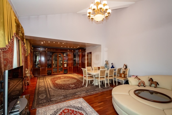 
  Продается 4-комн. квартира 292 м². Фото 4.