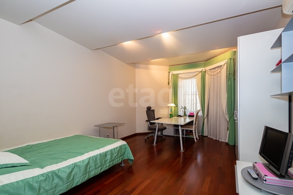 
  Продается 4-комн. квартира 292 м². Фото 24.