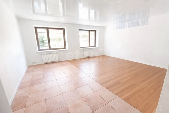 
  Продается 1-комн. квартира 63.3 м². Фото 3.