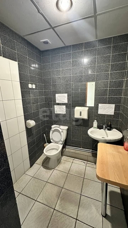 
  Сдается офис 42.1 м². Фото 10.