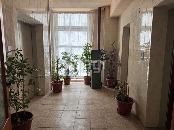 
  Продается 3-комн. квартира 174 м². Фото 1.