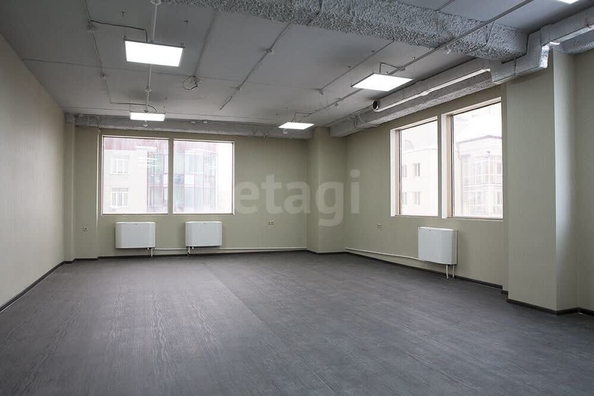 
  Сдается офис 76.3 м². Фото 6.