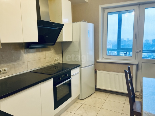 
  Продается 3-комн. квартира 91 м². Фото 1.