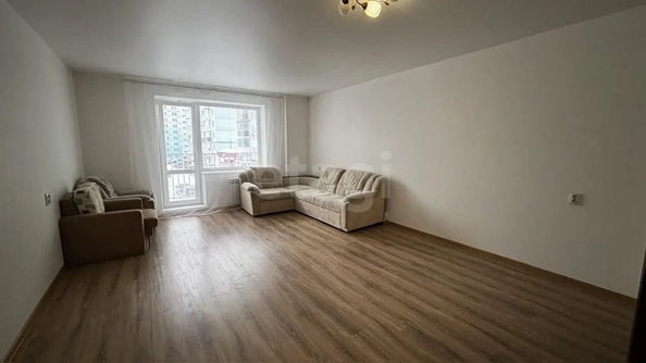 
  Продается студия 37.7 м². Фото 1.