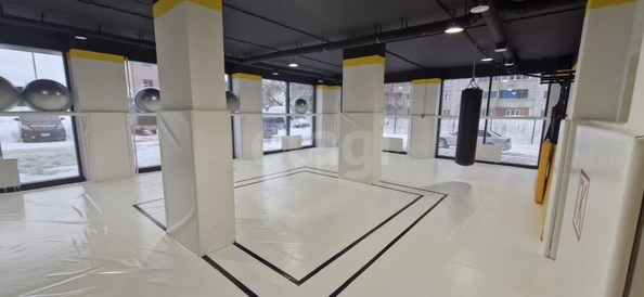 
  Сдается универсальное помещение 178 м², в ЖК Ред Фокс, дом 5. Фото 1.