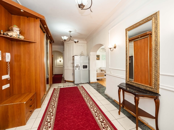 
  Продается 4-комн. квартира 204.8 м². Фото 11.