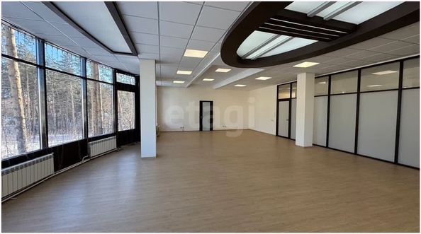 
  Сдается офис 115.5 м². Фото 5.