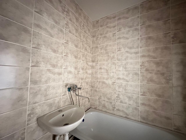 
  Продается 1-комн. квартира 37.7 м², в ЖК Матрешкин двор, 105, дом 1, сек 2. Фото 16.