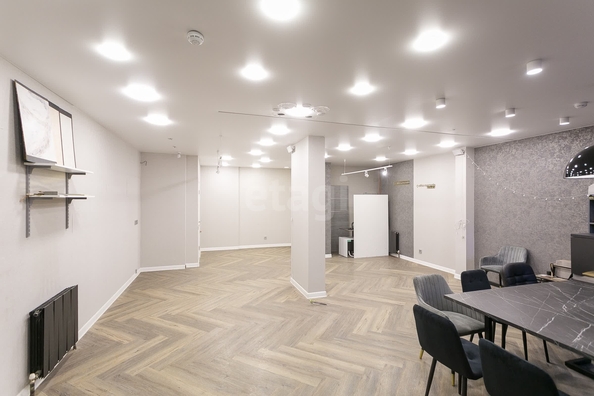 
  Продается универсальное помещение 60 м², в ЖК Радужный каскад, б/с 19. Фото 11.
