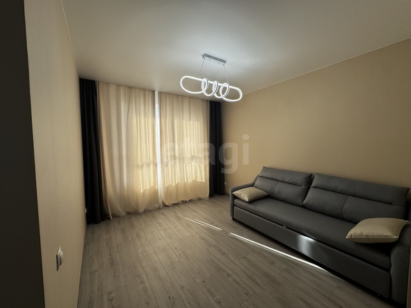 
  Продается 2-комн. квартира 56 м², в ЖК Азимут, дом 1. Фото 4.