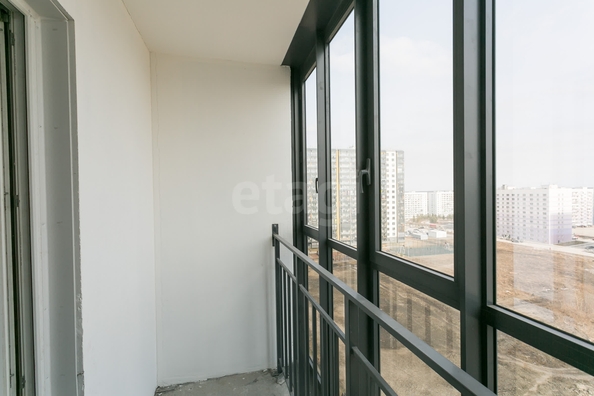 
  Продается 3-комн. квартира 72.6 м², в ЖК Семейный квартал, дом 1. Фото 9.