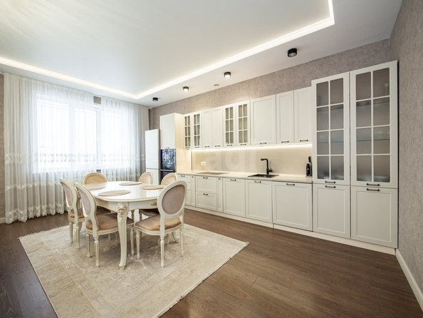 
  Продается дом 400 м². Фото 1.