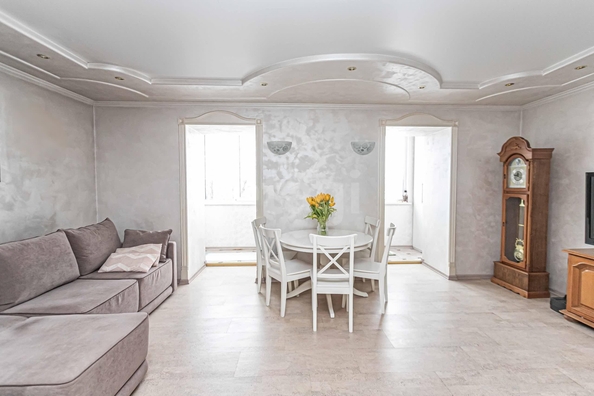
  Продается 3-комн. квартира 75.9 м². Фото 1.