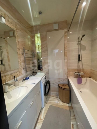 
  Продается 2-комн. квартира 61.8 м², в ЖК Радужный каскад, б/с 19. Фото 1.