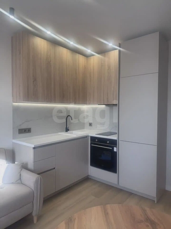 
  Продается 1-комн. квартира 41 м², в ЖК Коперник. Фото 1.
