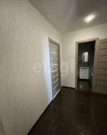 
  Продается 2-комн. квартира 41 м², в МКР Олимпийской славы, дом 2. Фото 3.