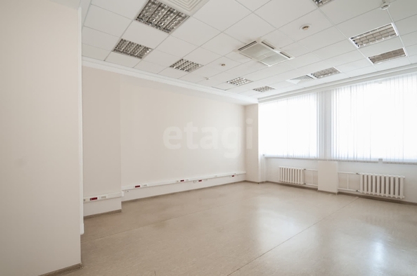 
  Сдается универсальное помещение 755 м². Фото 14.