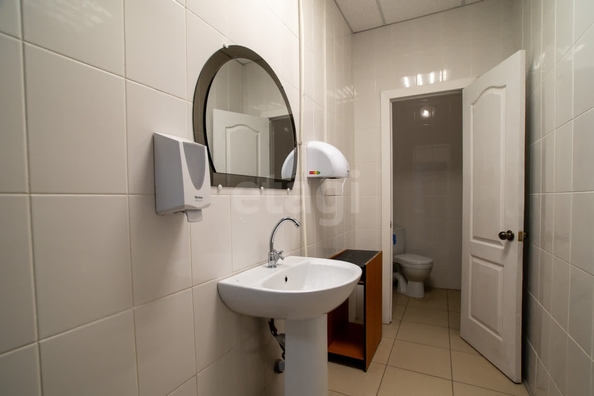
  Сдается офис 14.9 м². Фото 12.