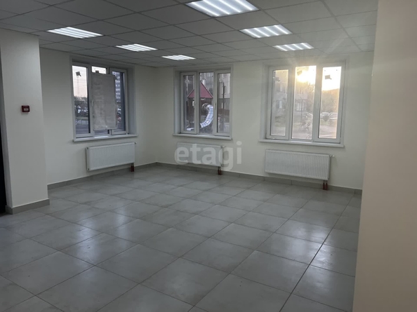 
  Продается универсальное помещение 69.4 м². Фото 8.