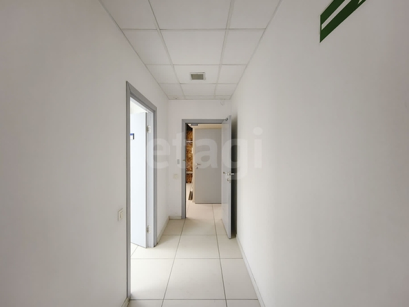 
  Сдается офис 378.3 м². Фото 19.