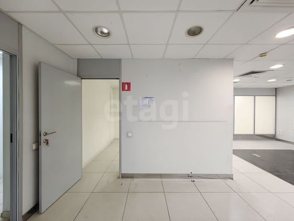 
  Сдается офис 493.2 м². Фото 27.