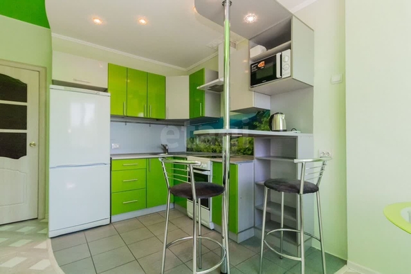 
  Продается 1-комн. квартира 44 м², в ЖК Радужный каскад, б/с 19. Фото 5.