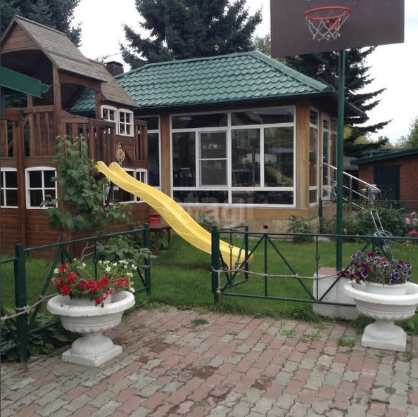 
  Продается дом 387.2 м². Фото 1.