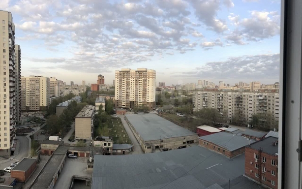 
  Сдается 1-комн. квартира 50 м². Фото 10.