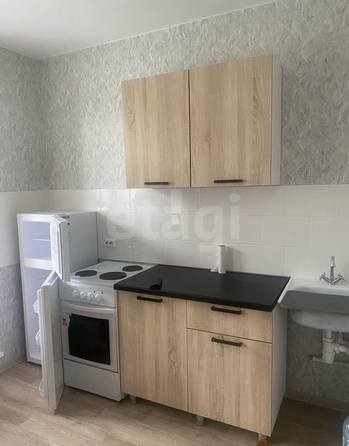 
  Сдается 1-комн. квартира 38 м². Фото 1.