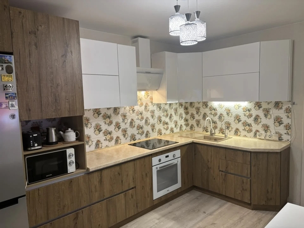 
  Продается 2-комн. квартира 67 м². Фото 1.