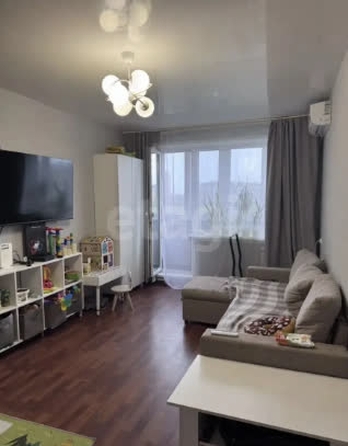 
  Продается 3-комн. квартира 63.3 м². Фото 1.