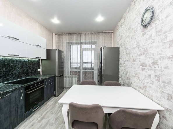 
  Продается 2-комн. квартира 60 м², в ЖК Калининский-2. Фото 4.