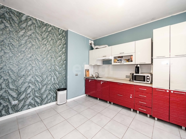 
  Продается 3-комн. квартира 77 м², в ЖК Революция. Фото 3.