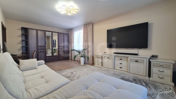 
  Продается 2-комн. квартира 81.4 м², в ЖК На Серафимовича, дом 1. Фото 1.