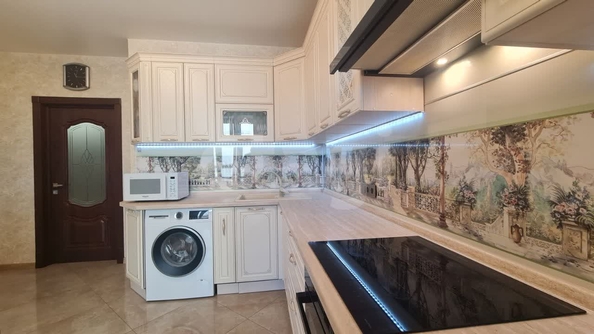 
  Продается 2-комн. квартира 81.4 м², в ЖК На Серафимовича, дом 1. Фото 14.