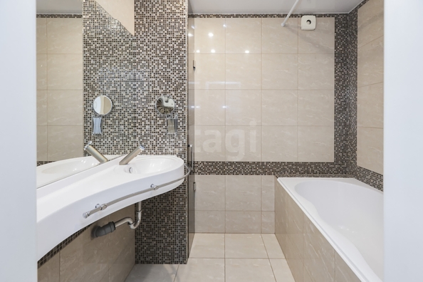 
  Продается 3-комн. квартира 80.1 м², в ЖК Радужный каскад, б/с 19. Фото 17.