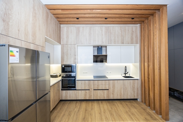 
  Продается 3-комн. квартира 70 м², в ЖК Академия, дом 1. Фото 4.
