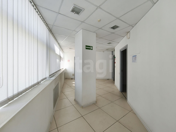 
  Сдается офис 378.3 м². Фото 8.