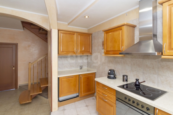 
  Продается 4-комн. квартира 162.5 м². Фото 9.