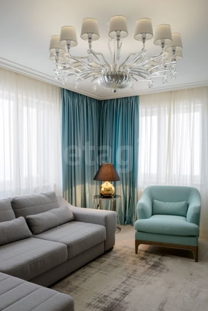 
  Сдается 3-комн. квартира 107.2 м². Фото 9.